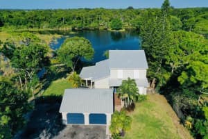 4700 Regina Dr Fort Pierce, FL 34982 - MLS#A11895773