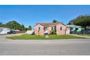 1023 N 25th Ave, Hollywood