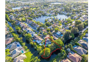 8211 Sw 39th Ct Davie, FL 33328 - MLS#A11895796