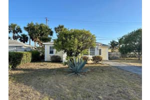 221 W 27th St 221 Riviera Beach, FL 33404 - MLS#A11895797