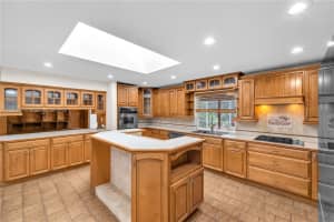 4020 Sw 112th Ave Davie, FL 33330 - MLS#A11895817