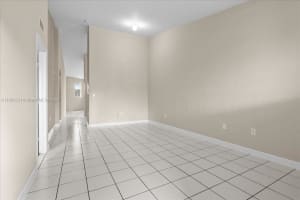 1677 Se 27th Ct 202 Homestead, FL 33035 - MLS#A11895834