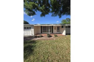 6737 Arbor Dr Miramar, FL 33023 - MLS#A11895838