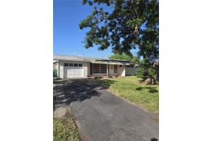 6737 Arbor Dr Miramar, FL 33023 - MLS#A11895838