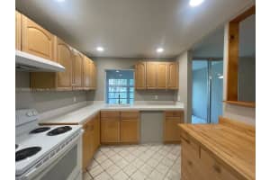 7875 Margate Blvd 103 Margate, FL 33063 - MLS#A11895866