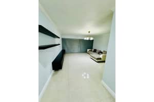 6812 Brookline Dr 6812 Hialeah, FL 33015 - MLS#A11895877