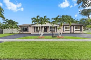 6150 Sw 7th St Plantation, FL 33317 - MLS#A11895914