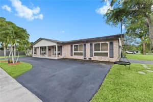 6150 Sw 7th St Plantation, FL 33317 - MLS#A11895914