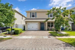 555 Ne 6th Ct, Florida City