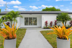 3645 Sw 22nd St Fort Lauderdale, FL 33312 - MLS#A11895943