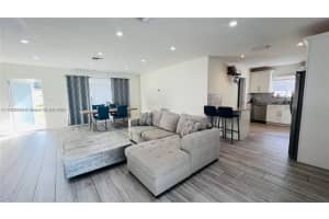 911 N 14th Ave 0 Hollywood, FL 33020 - MLS#A11895949