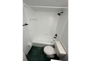 2711 Ocean Club Blvd 307 Hollywood, FL 33019 - MLS#A11895984