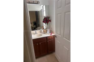 8867 W 35th Way Hialeah, FL 33018 - MLS#A11895995