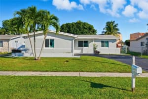 9021 Nw 26th Pl, Sunrise 9021 Nw 26th Pl, Sunrise