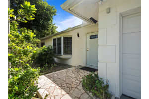 8520 Sw 179th St Palmetto Bay, FL 33157 - MLS#A11896050