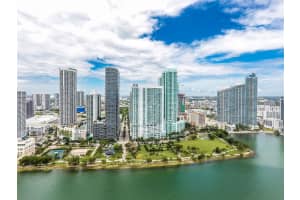 1800 N Bayshore Dr 1505, Miami