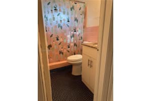 MLS# A11896122, Hollywood, Florida 33020