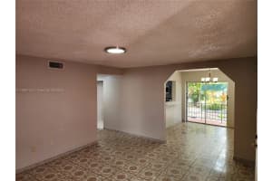 74 E 17th St 70 Hialeah, FL 33010 - MLS#A11896123