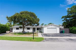 8895 Sw 197th Ter, Cutler Bay