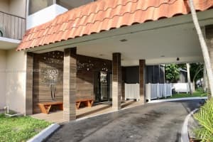 4164 Inverrary Dr 408 Lauderhill, FL 33319 - MLS#A11896135