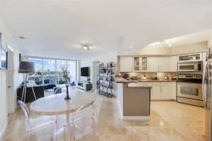 1900 Sunset Harbour Dr 811 Miami Beach, FL 33139 - MLS#A11896149