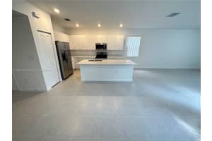 2382 Nw 131st Cir Miami, FL 33167 - MLS#A11896160