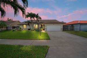 15806 Sw 144th Pl, Miami