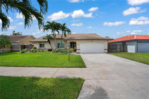 15806 Sw 144th Pl Miami, FL 33177 - MLS#A11896165