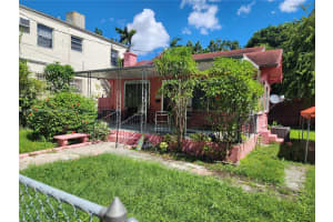 315 Sw 14th Ave Miami, FL 33135 - MLS#A11896178