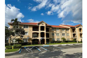 11601 Sw 2nd St 21301 Pembroke Pines, FL 33025 - MLS#A11896196