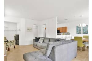 8800 Nw 107th Ct 222 Doral, FL 33178 - MLS#A11896202