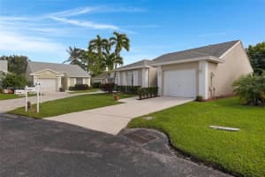 2270 Se 7th Pl Homestead, FL 33033 - MLS#A11896212