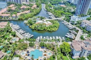 7000 Island Blvd 903, Aventura