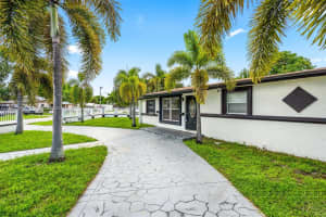 4465 Sw 49th Ct Dania Beach, FL 33314 - MLS#A11896234