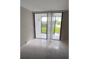 212 Lake Pointe Dr 106 Oakland Park, FL 33309 - MLS#A11896235