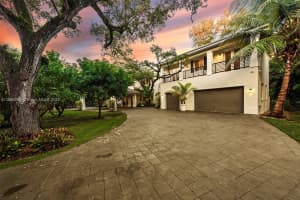8923 Ludlam Rd. Pinecrest, FL 33156 - MLS#A11896255