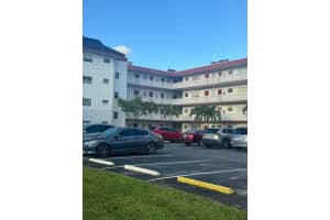 4140 Nw 44th Ave 413 Lauderdale Lakes, FL 33319 - MLS#A11896284