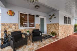 4191 W 10th Ave Hialeah, FL 33012 - MLS#A11896285