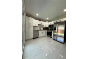 11058 Nw 38th St Sunrise, FL 33351 - MLS#A11896289