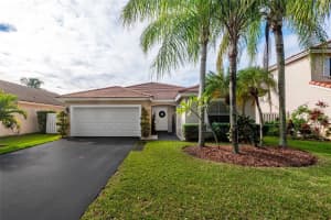19190 Nw 24th Pl Pembroke Pines, FL 33029 - MLS#A11896295