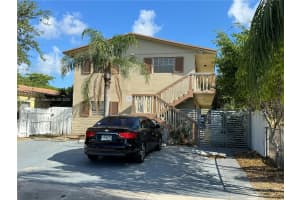 2008 Pierce St 3 Hollywood, FL 33020 - MLS#A11896304