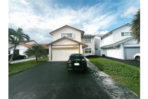 15163 Sw 94th Ter, Miami