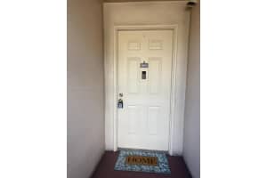 141 Sw 96th Ter 205 Plantation, FL 33324 - MLS#A11896331