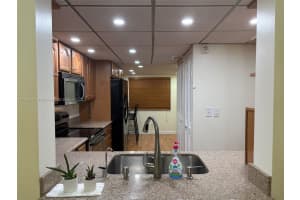 141 Sw 96th Ter 205 Plantation, FL 33324 - MLS#A11896331