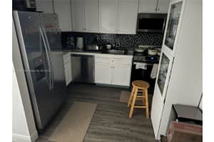7100 Nw 17th St 421, Plantation