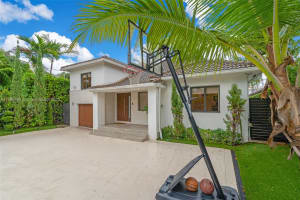 6235 Alton Rd Miami Beach, FL 33140 - MLS#A11896404