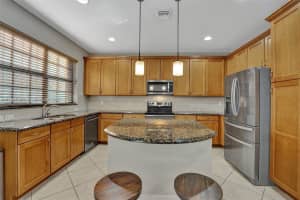 7242 Nw 108th Way Parkland, FL 33076 - MLS#A11896409