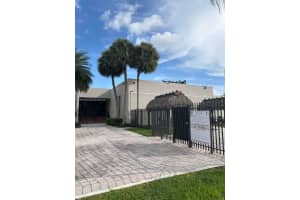 8400 Sw 133rd Ave Rd 202, Miami