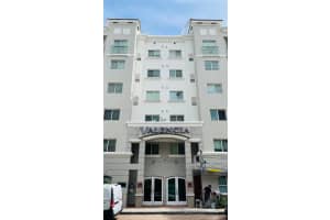 6001 Sw 70th St 231, South Miami