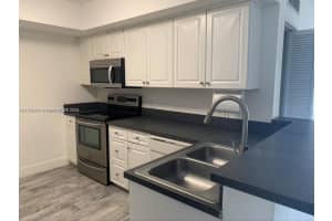 150 Nw 96th Ave 9-105 Pembroke Pines, FL 33024 - MLS#A11896420